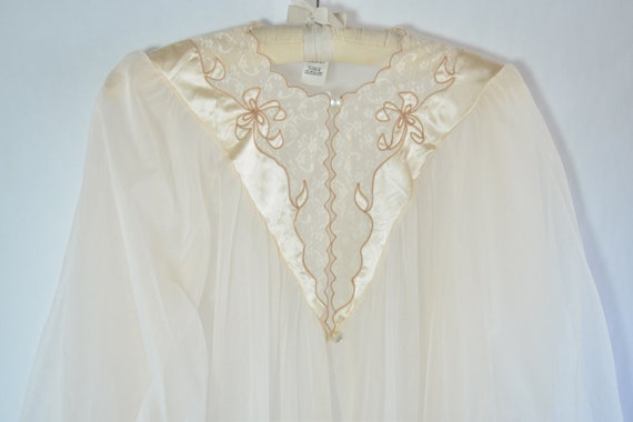 1960's Vintage Chiffon Dressing Gown SZ Med - image 5