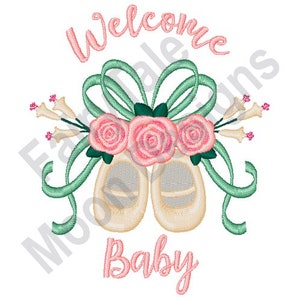 Composizione floreale di benvenuto per neonato - Disegno per ricamo a macchina, Modello per ricamo di scarpette da neonato, Ricamo di benvenuto con fiori per neonato
