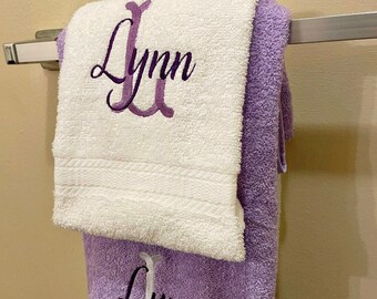 Personalized Bath Towels Embroidered Monogrammed