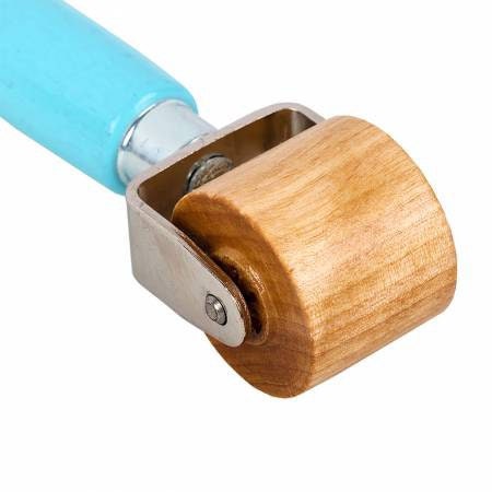 RUNROTOO Scroll Wheel Quilting Roller Tool Seam Roller for Quilting  Wallpaper DIY Tool Wallpaper Hand Roller Wallpaper Scoring Roller Roofing  Roller Tool Wooden Suite White 