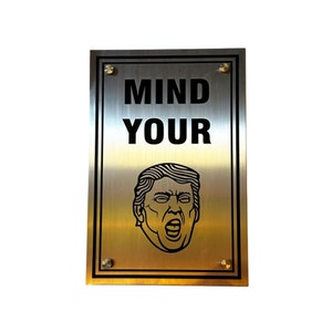 MIND YOUR Caution Panneaux métalliques en acier inoxydable / Panneaux d&#39;avertissement / Panneau d&#39;avertissement pour mur / Porte principale