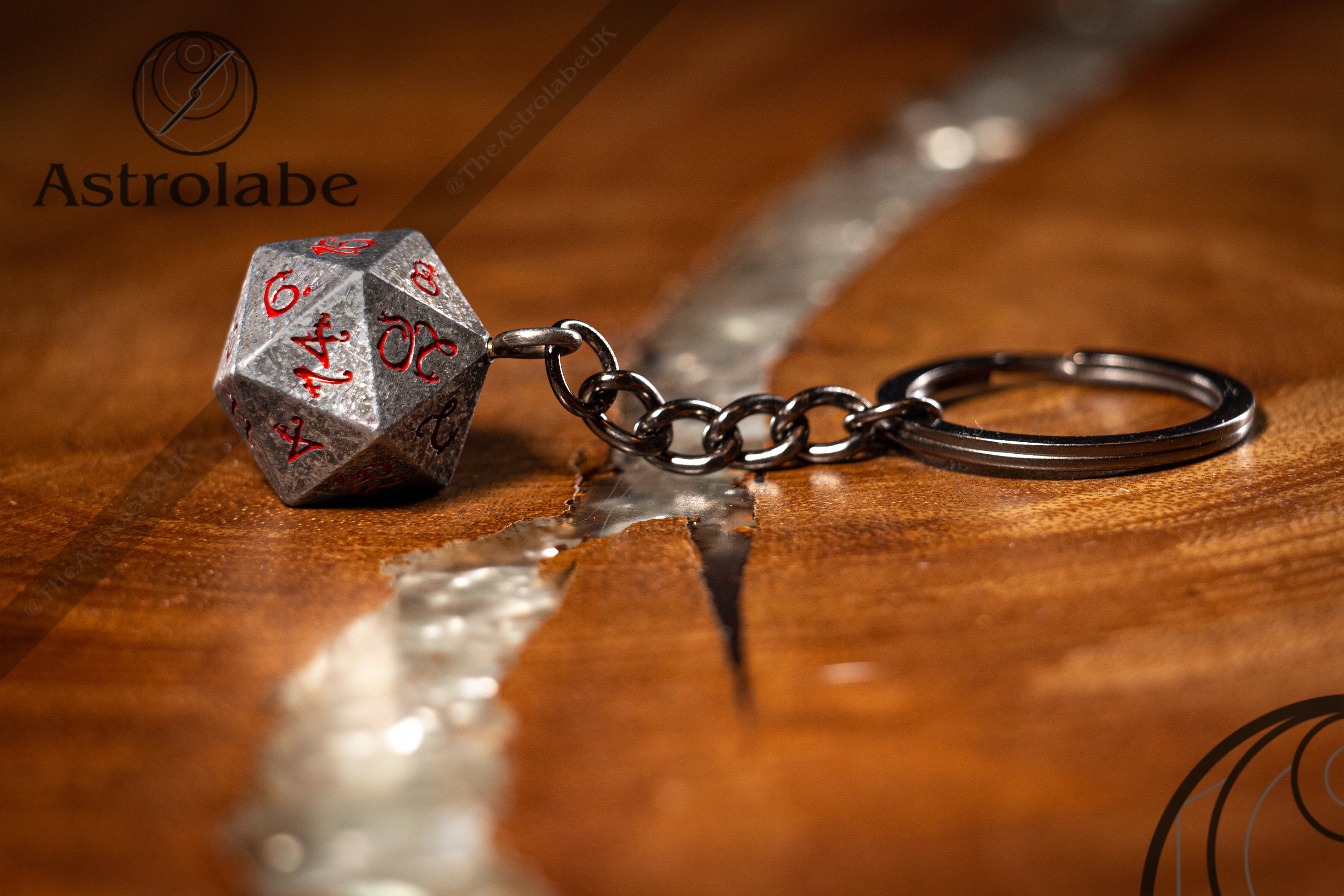 Bloodstone D20 Metal Dice Keychain This Dnd Dice Keyring is Etsy UK