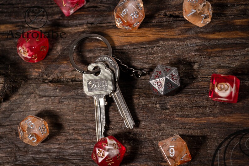Bloodstone D20 Metal Dice Keychain This Dnd Dice Keyring is Etsy UK