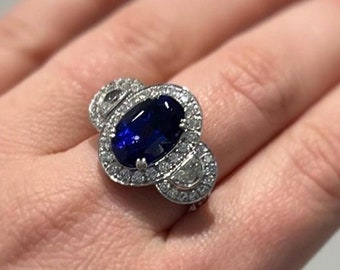 Anillo de tres piedras, anillo de zafiro y halo, anillo de compromiso de diamantes de talla ovalada y redonda, anillo de zafiro azul, anillo de cóctel, oro de 14 k