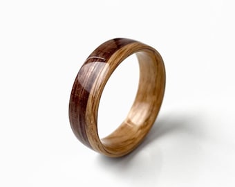 Mens Wood Ring with walnut and oak , 5th Anniversary Wood Gift for Husband, Rustic Wedding Band, Walnut Wood Ring, Unique Handmade Jewelry
