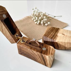 Slim Wood Engagement Ring Box for Proposals, Unique Geometric Wooden Ring Holder, Thin Wedding Ring Case for Pocket, Wood Anniversary Gift