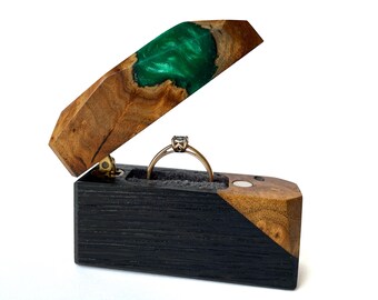 Luxury Wood & Epoxy Resin Engagement Ring Box. Ring Bearer Box Unique Proposal Box  for Wedding