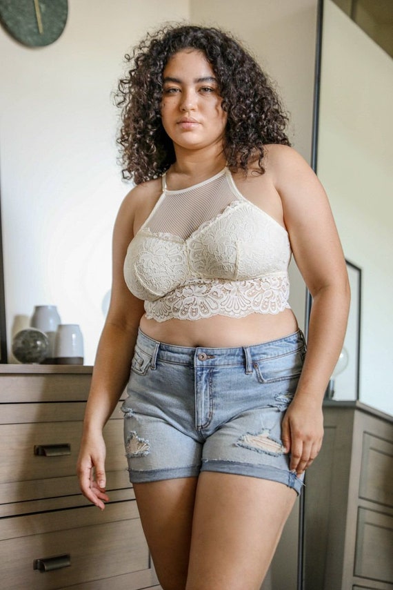 Plus Size Everyday Bra for Women, Lace Bralette, Bralette Stretchy Smocked  Back Bralette Double Strap Adjustable 