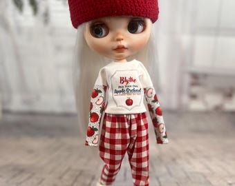 Blythe Doll Apple Orchard Outfit: Handmade Crochet Hat, Pants & Bling Sneakers