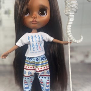 Blythe summer at the beach set with pants, t shirt and seahorse