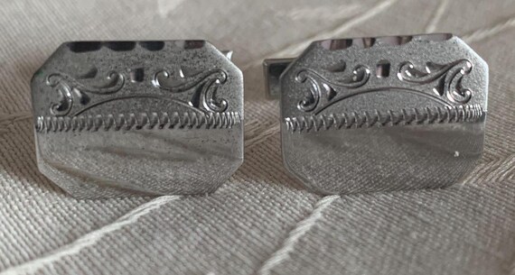 Vintage Sterling Silver Engraved Cufflink Set - S… - image 1