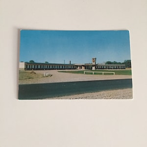 Vintage Laurentian Motel Pembroke Ontario/ Ontario Motel Postcards/ Blank Motel Postcards/ AAA Tourist Motel Ontario/ Old Motel Postcards