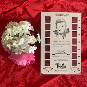 Vintage 1955 Flaming Guns Single Tru-Vue Film Card/Vintage Film Card/ Single Tru-Vue Card/1955 Film Card Annie Oakley/Vintage Ephemera