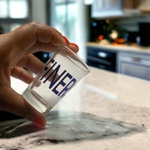 Vasos de chupito únicos de la hermandad Zeta Phi Beta 'Finer': perfectos para fiestas de la vida griega