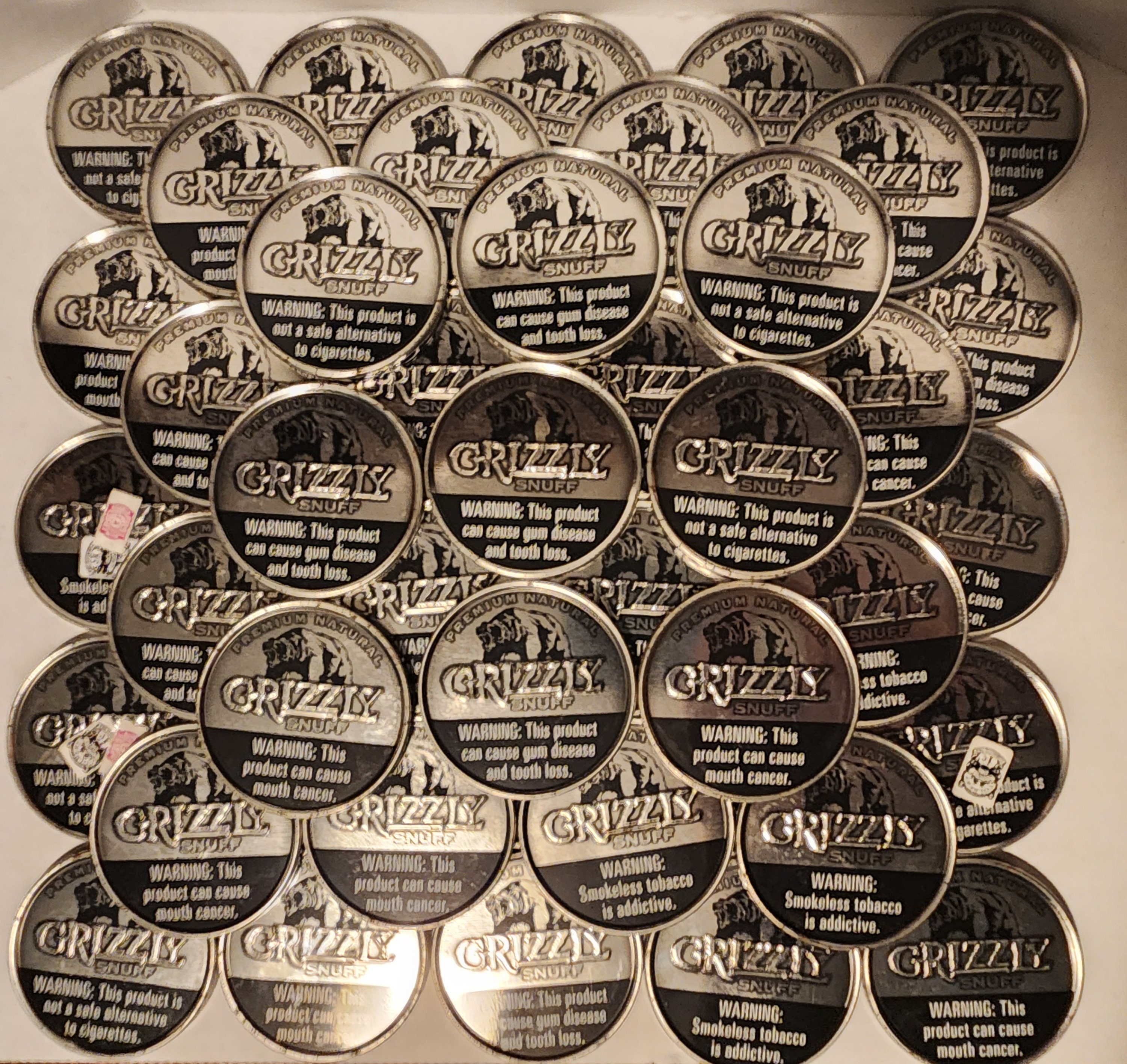 Grizzly Chew Can holder Collectible (Rare)