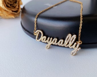 AANGEPASTE strass naam ketting gepersonaliseerde volledig geboorde zirkoon naam ketting DIY glanzende eerste letter ketting verjaardagscadeau voor haar