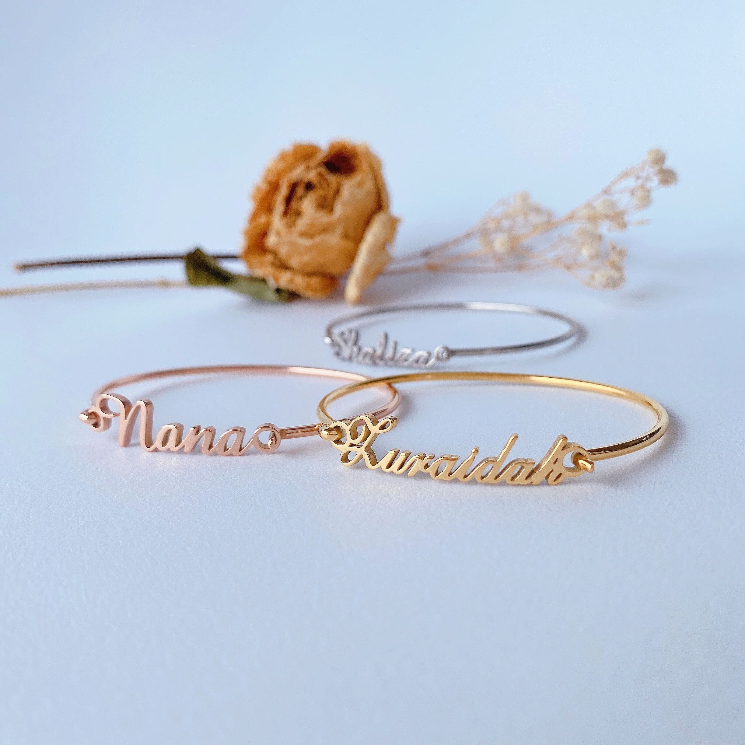 Antiquestreet Name Bracelet Non-Precious Metal & Brass Bracelet for Girls ( Gold) (Name Kada) : Amazon.in: Jewellery