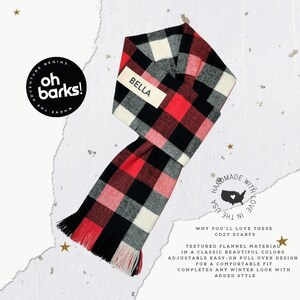 Rode geruite flanellen hondensjaal: kerstpuppy-bandana
