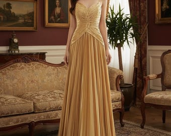 Abito da ballo plissettato dorato, abito da sera con paillettes color champagne, abito lungo di lusso con spalline sottili, abito da festa formale metallizzato, abito da gala sul tappeto rosso