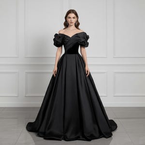 Black Poofy Dresses for Women - Etsy Black Poofy Dresses for Women - Etsy