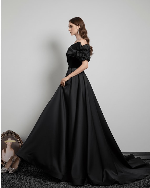 Minimalist Black Satin Prom Dress,Black Princess Dress,Puffy Tulle Dress,Wedding Formal Dress,Wedding Dress,Birthday Gown,Party Evening Gown