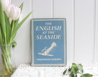 The English at the Seaside by Britain in Pictures