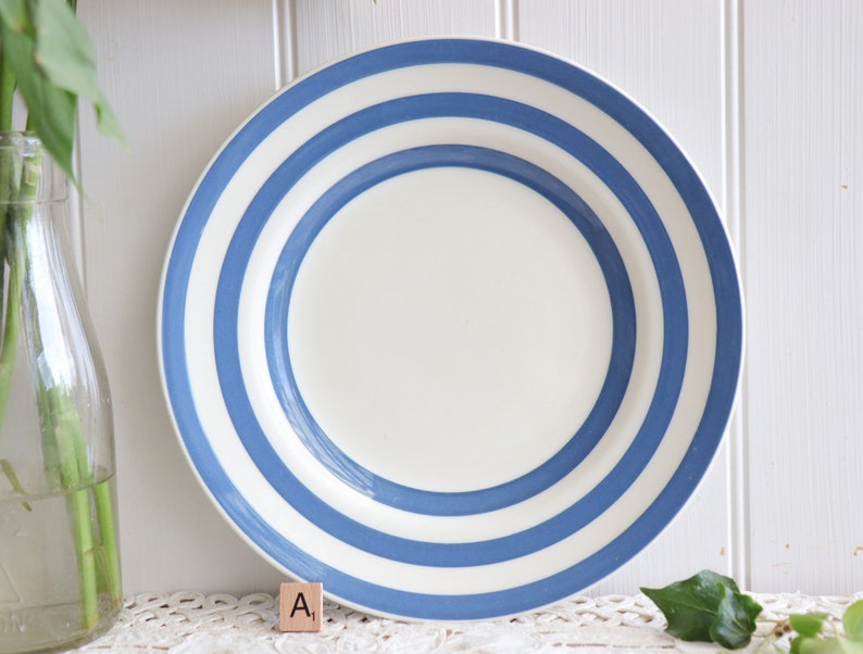 Vintage Cornishware Dinner Plates 2 available. image 8