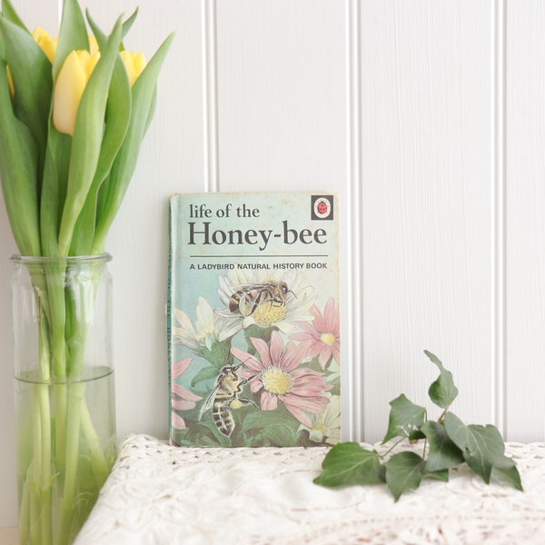 Life of the Honey Bee by Ladybird Books