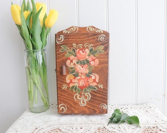 Vintage Decorative Wooden Key Box with Peach Flowers