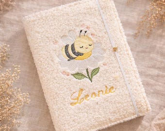 Personalized baby record book cover made of boucle | Teddy bear | Bee | Baby shower gift | Personalized | Mom-to-be | High-quality embroidery | Choice of colors