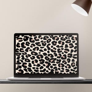 Leopard desktop wallpaper | Animal print desktop background | Aesthetic computer wallpaper | Laptop trendy wallpaper