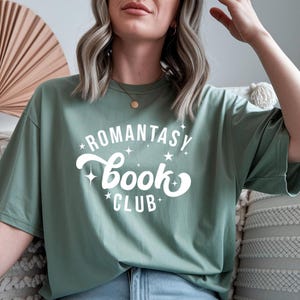 Romantasy PNG | Book club T-shirt Png | Bookish PNG | Fantasy Book lover PNG design | Book club Png