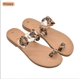 Handmade Metallic Leather Toe Ring Sandals, Two Tone Greek Slides, Bicolor Leather Flats, Minimalist Summer Sandals for Women, Comfort image 5