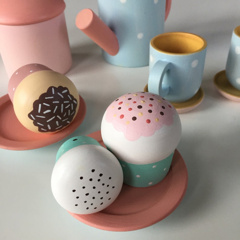 4 Cupcakes Set Toy Wooden Cupcakes Pretend Play Etsy