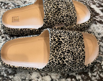 womens cheetah slides