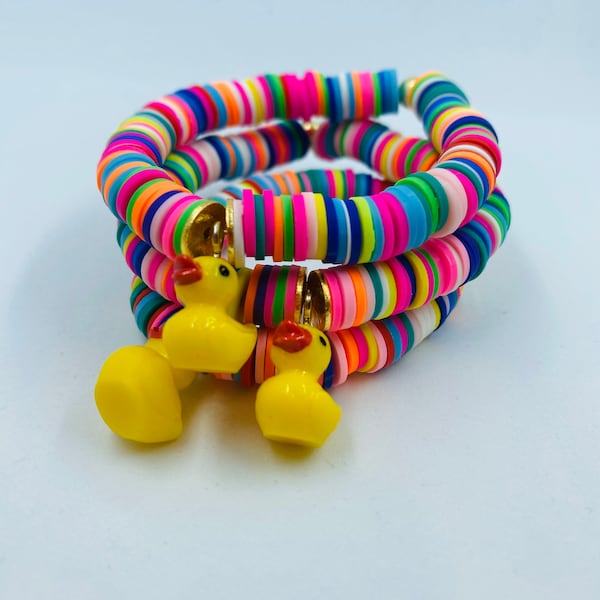 Bracelet canard en caoutchouc / canard en caoutchouc / Heishi / bracelet personnalisé / bracelet à breloques / cadeaux enfants / cadeau d'anniversaire / cadeau amusant
