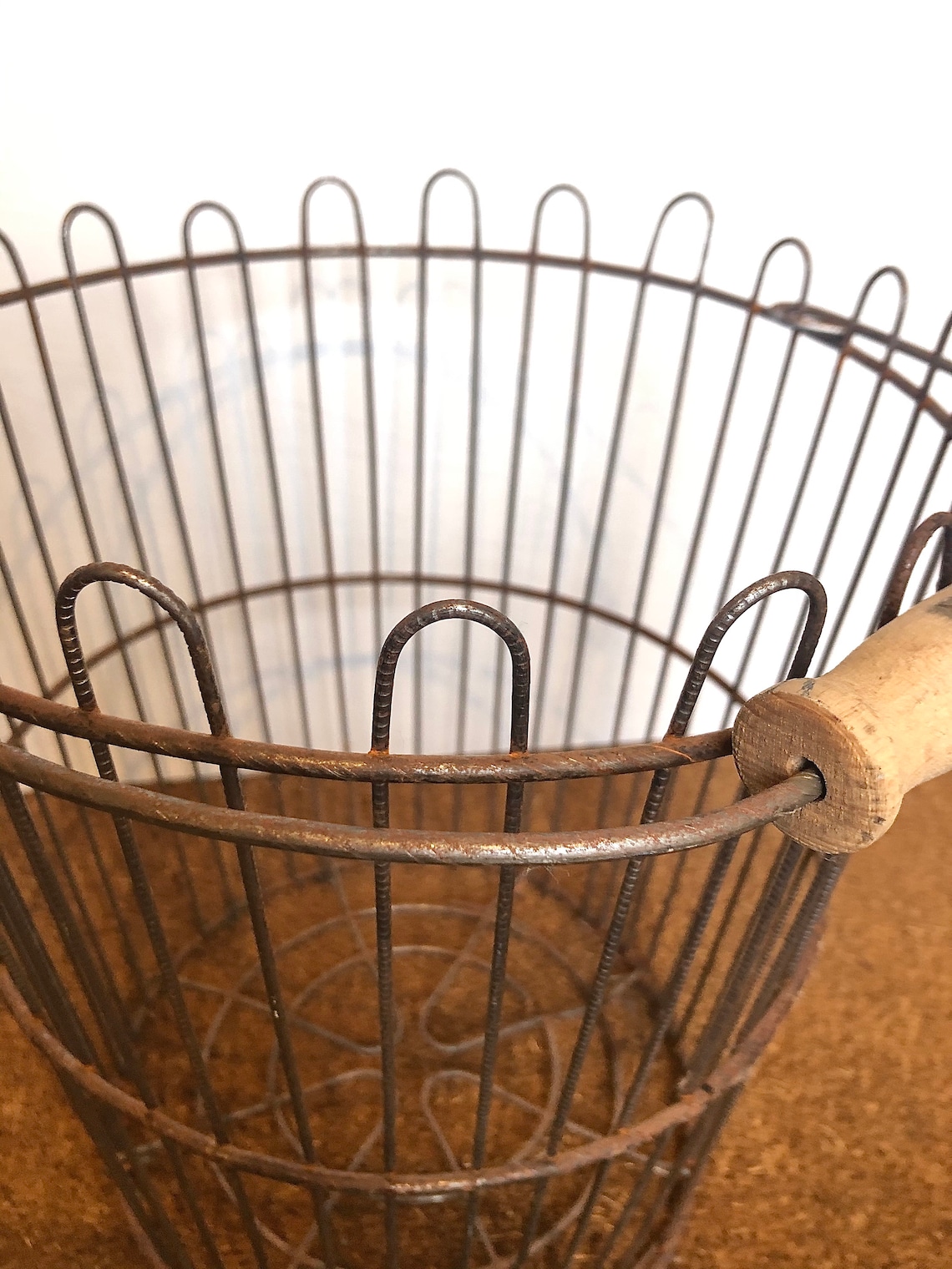 Vintage Wire Metal Basket / Blanket Basket / Log Basket / Toy Etsy