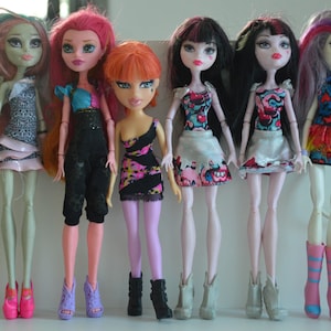 Mattel Monster High Dolls Lot of 6 / Mattel Monster High Dolls