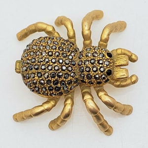 KEREN KOPAL Spider Trinket box decorated with enamel signed / Spider jewelry box / small and special jewelry box / special gift for her