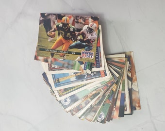 33 NFL cards from the late 1980s and early 1990s / NFL cards / Football cards / Collectible football cards / NFL Collectibles