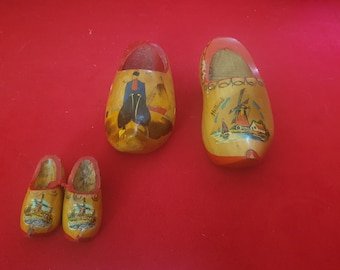 Vintage Dutch Wall Hanging Souvenir Wooden Shoes Decoration Holland
