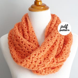 PDF-virkmönster - Virkad huva med pumpa och fluff