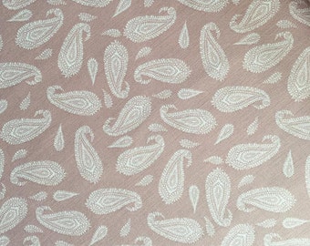 Gutermann Fabric "Marrakech" Ring a Roses 100% Cotton Paisley on Cream Printed Fabric Dress and Crafts Making Fabrics