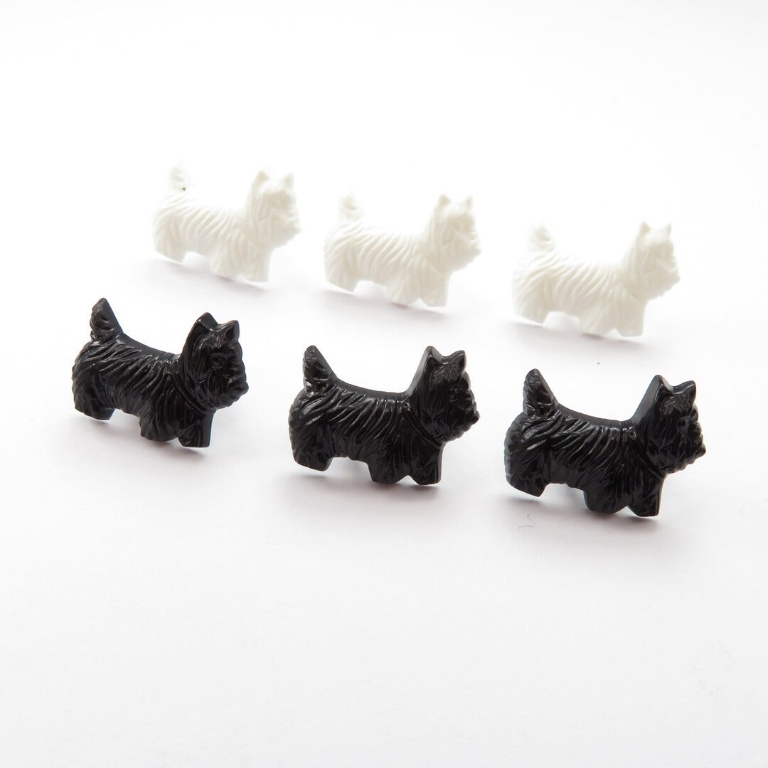 Scottie Dog Buttons 2 Colours Available Novelty Buttons Etsy