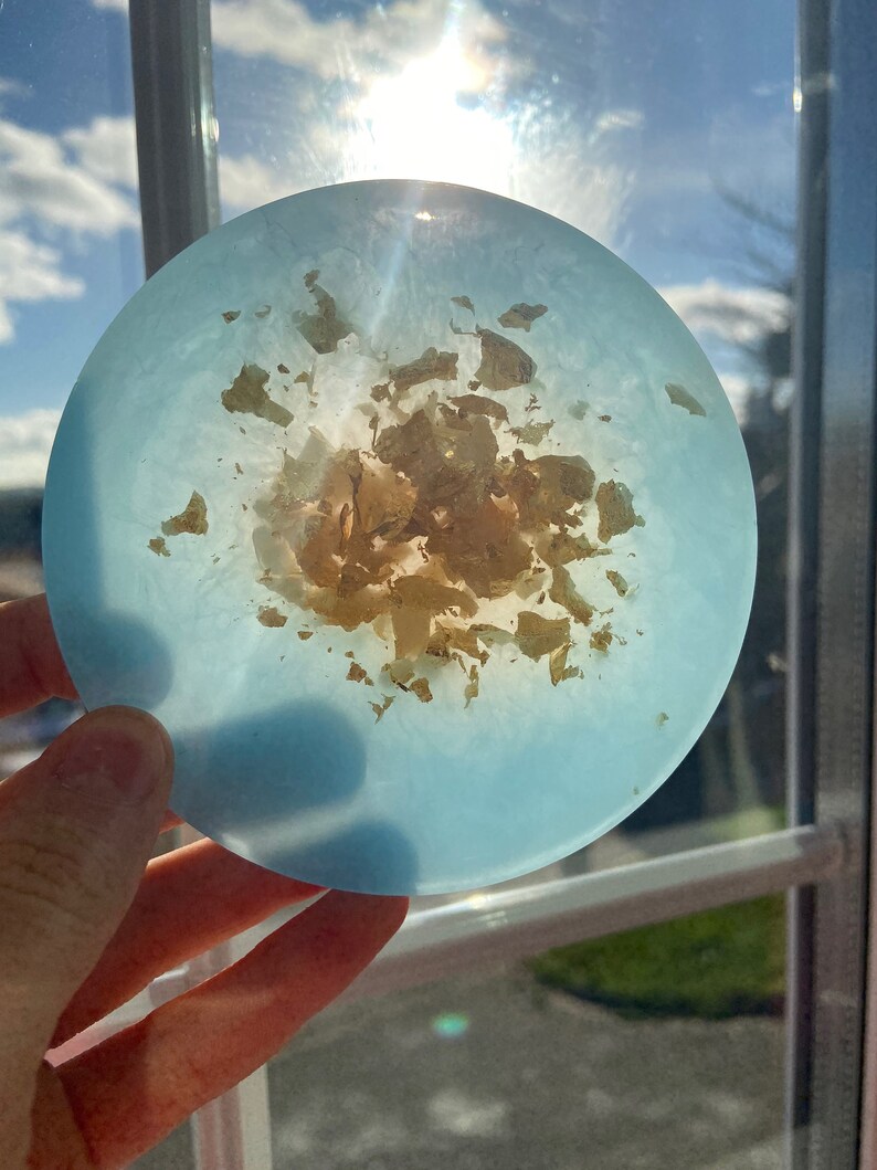 Light blue resin jewellery dish with gold foil centre