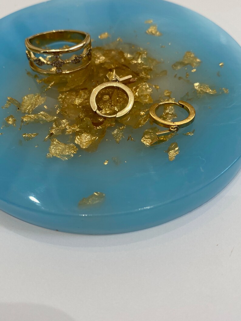 Light blue resin jewellery dish with gold foil centre