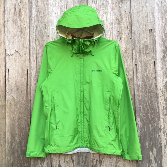 Patagonia windproof shop jacket