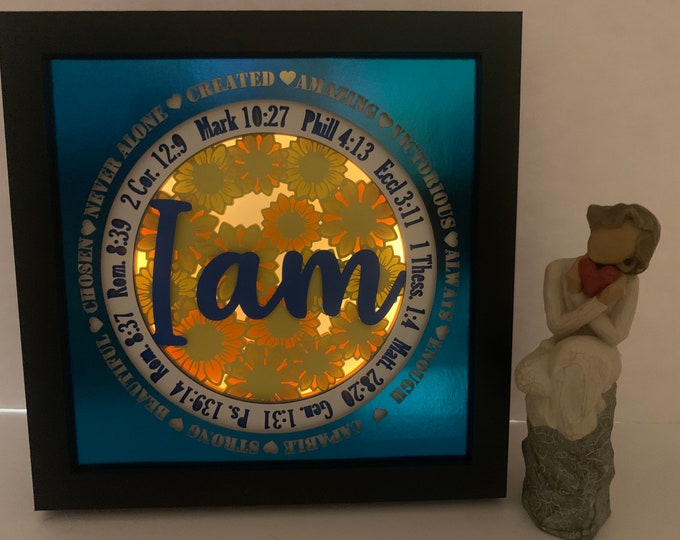 Bible Verse frame, Daisy decor, flower decor, Religious Light lighted Shadow Box, Shadowbox Frame, Beautiful decor, unique gift for Pastor