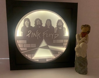 Caja de luz "The Wall" de Pink Floyd: marco de caja de sombras LED