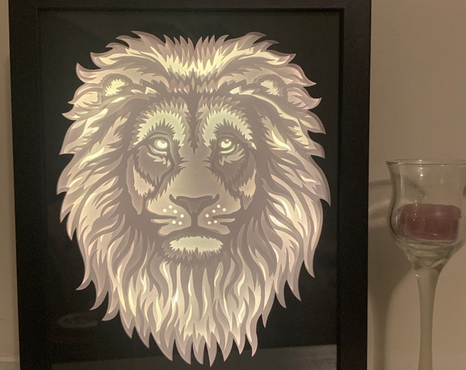 Lion face, Gift for August birthdays, Black Lightbox, lighted shadow box, light lamp, home wall decor, great gift for a Leo, wall sign